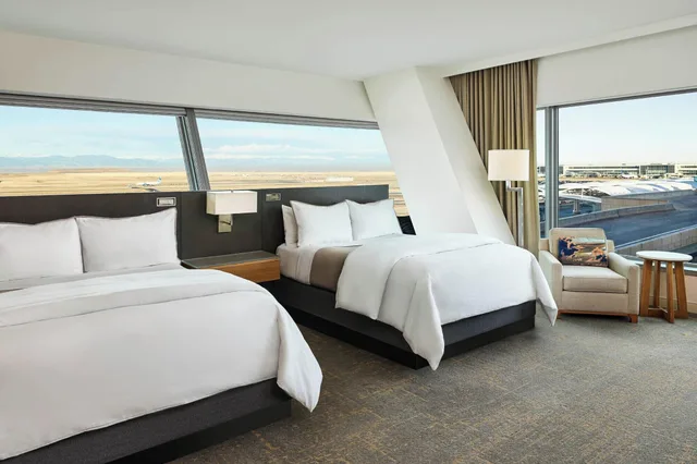 غرفة بسريرين كوين لذوي الإعاقة، The Westin Denver International Airport 1/2