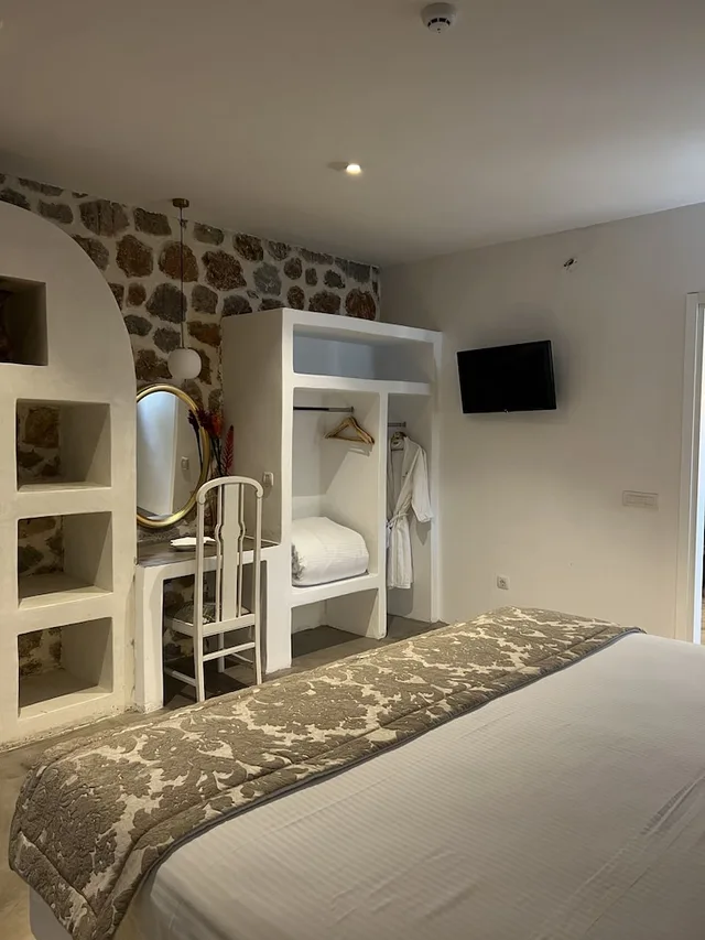 2 Bedrooms, Exclusive, Villa, 2 King Beds, Hill View, Sofa, Private Pool, Desiterra Santorini 4/10