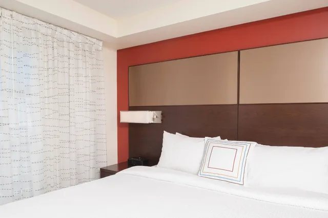 جناح بسريرين مزدوجين بغرفتي نوم، Residence Inn By Marriott Grand Rapids Airport 2/4
