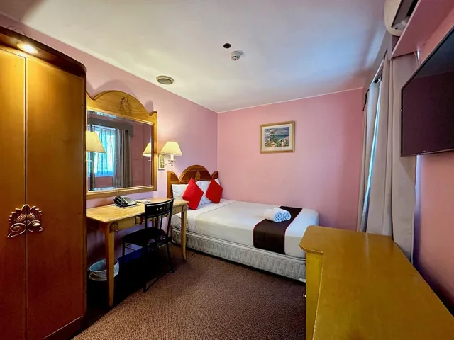 Superior, Double Bed, Palladium Suites 4/8
