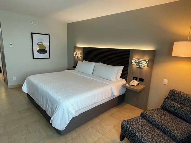 غرفة قياسية بسرير كينج، Holiday Inn Express Merida 3/10