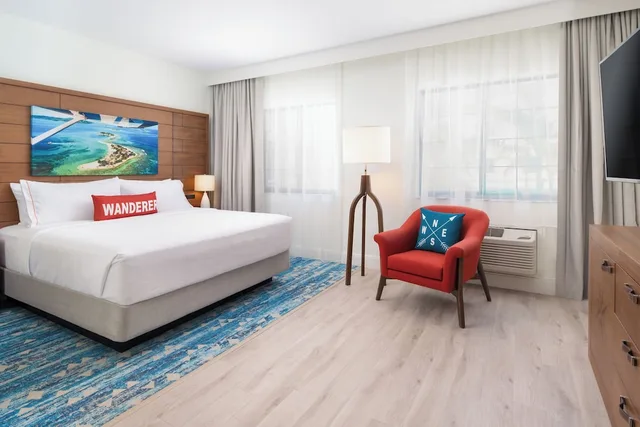 جناح استوديو بسرير كينج، Compass Hotel by Margaritaville Naples 1/3