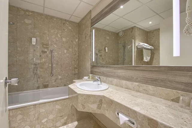 غرفة قياسية بسريرين منفصلين، Ibis Rungis Aeroport Paris Orly 2/3
