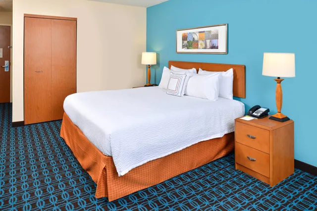 استوديو بسرير كينج مع أريكة، Fairfield Inn & Suites by Marriott Birmingham Bessemer 2/5