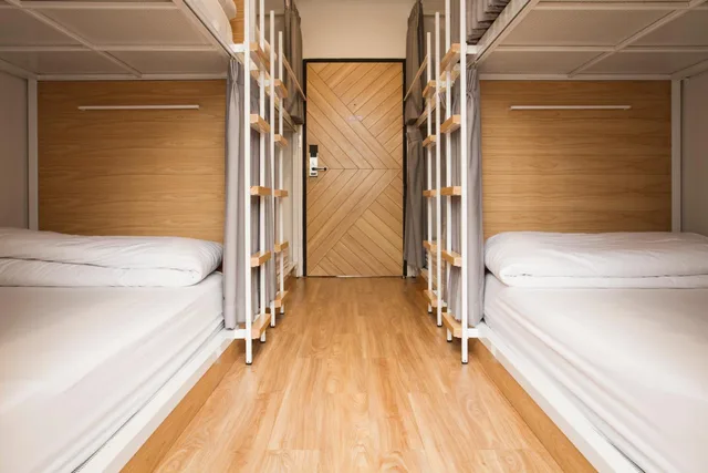 Mixed Dorm, 10 Beds، Bed One Block Hostel 7/8