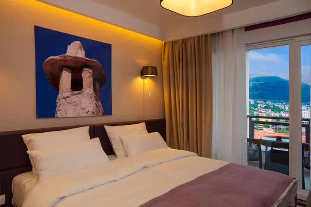 غرفة ثلاثية بشرفة، Eden Hotel and Spa 4/10