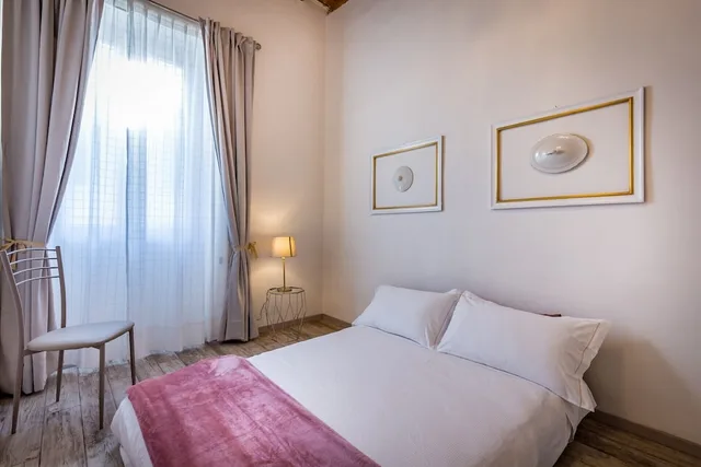 شقة كومفورت بسرير كوين مع أريكة، Arno Apartment B 4/10