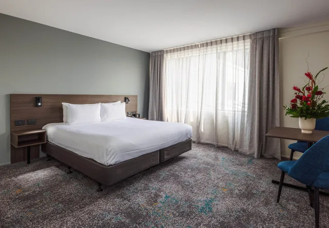 استوديو سوبيريور، Heartland Hotel Auckland Airport 2/5