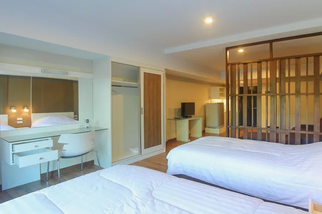 غرفة بسريرين منفصلين، Phudara City View Huahin 2/6