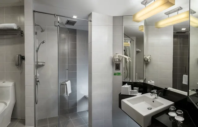 غرفة بريميير بسريرين منفصلين، Sunway Hotel Georgetown 5/6