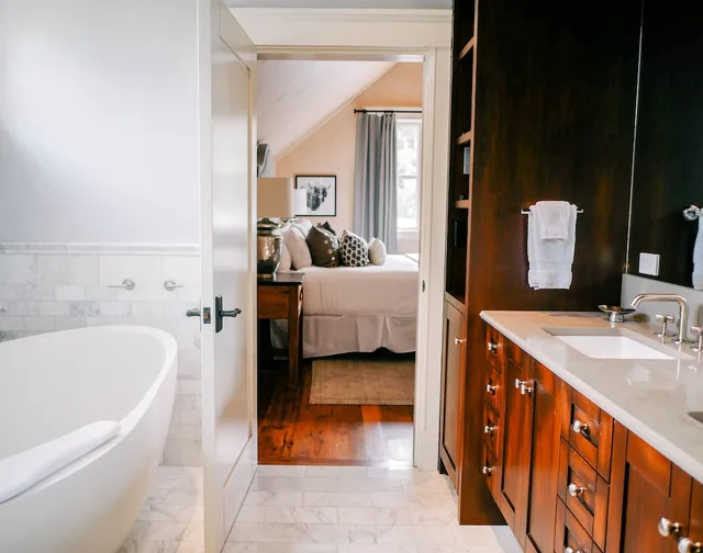 غرفة بسريرين منفصلين وسريرين كينج بـ4 غرف نوم، The Auberge Residences at Element 52 7/8