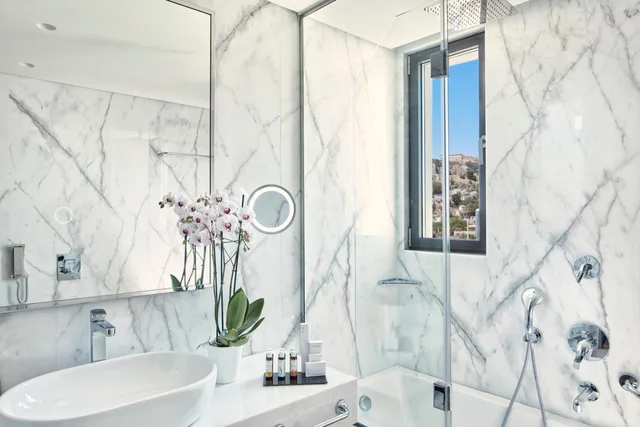 Suite, Queen Bed, Acropolis View, Sofa، Electra Metropolis Athens 5/5