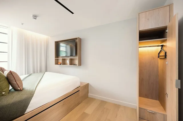 شقة بسرير كينج بغرفة نوم واحدة مع أريكة، Wilde Aparthotels, London Liverpool Street 1/4
