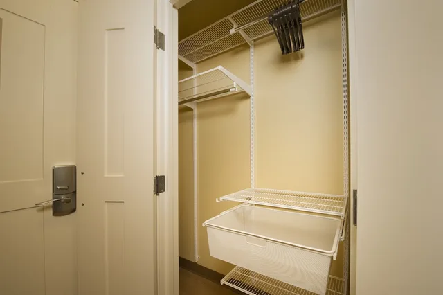 Studio, King Bed, TownePlace Suites by Marriott Dallas DFW Airport North/Grapevine 2/3