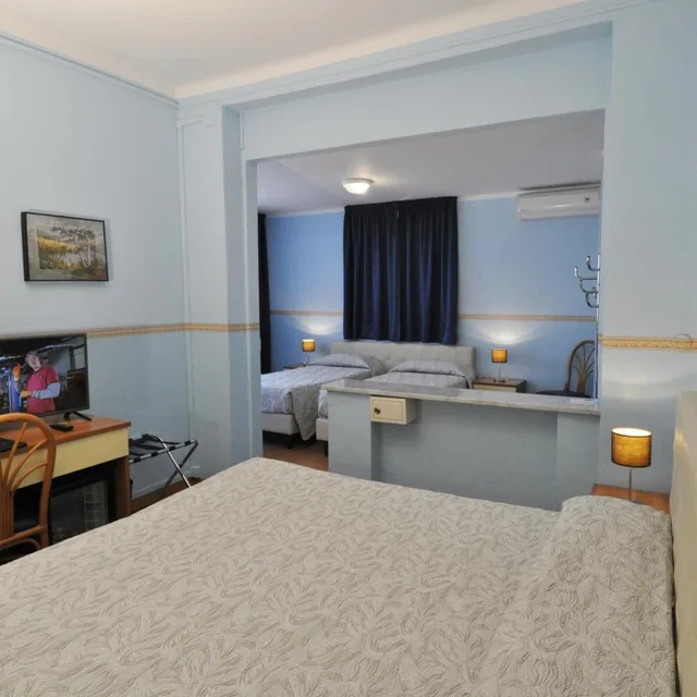 غرفة رباعية، Hotel Sole Mare 2/7