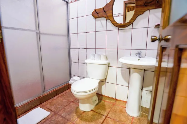 غرفة قياسية بسريرين مزدوجين، Arenal Hostel Resort 8/9