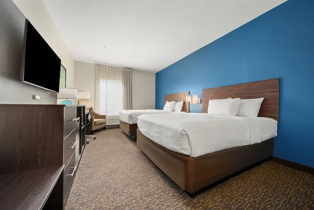 Room, 2 Queen Beds, Bathtub, Accessible, La Quinta Inn & Suites by Wyndham Sulphur (Lake Charles) 1/3