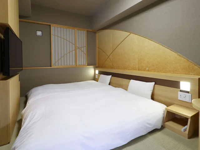 Japanese, Twin Beds, Dormy Inn Tokyo Hatchobori 3/9