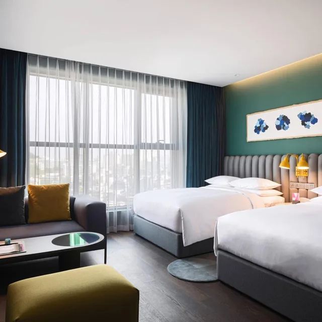 Twin Beds, High Floor, Ryse Autograph Collection Seoul By Marriott 2/6