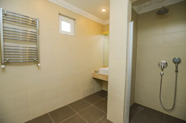 كوخ بسريرين كينج بغرفتي نوم، Gabala Garden Hotel 6/6