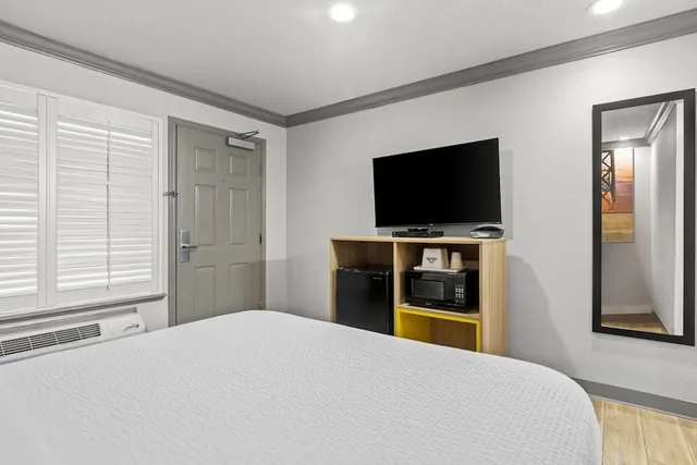 غرفة قياسية بسرير كوين، Days Inn By Wyndham San Francisco S/Oyster Point Airport 2/10