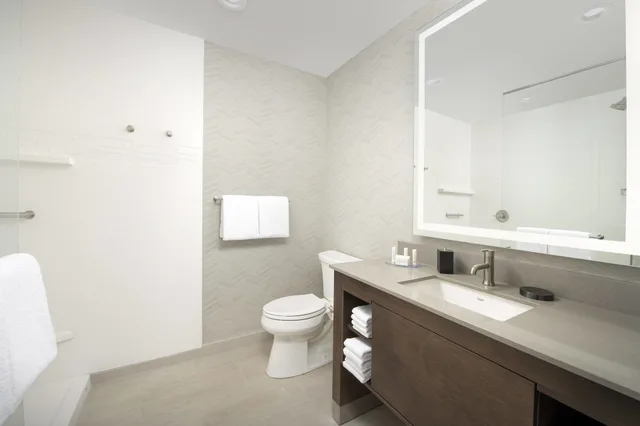 استوديو بسرير كينج مع أريكة، Residence Inn Bend 4/5