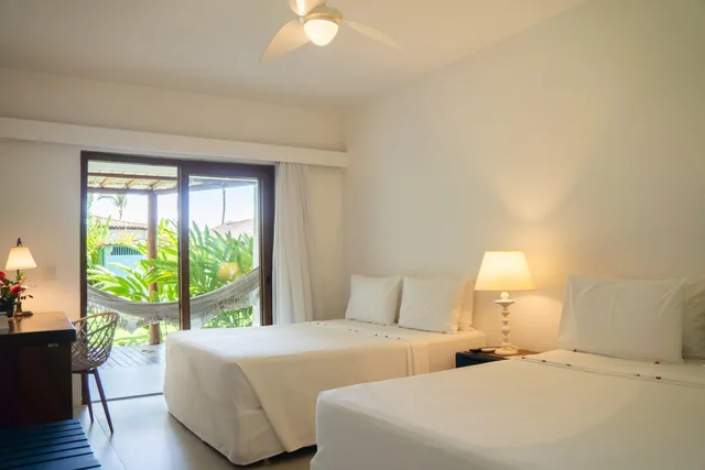 غرفة قياسية رباعية بإطلالة على الحديقة، Arraial D ajuda Eco Resort 1/5