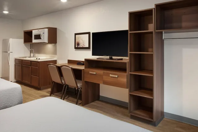 غرفة بسريرين كوين لذوي الإعاقة، WoodSpring Suites Washington DC Northeast Greenbelt 3/7