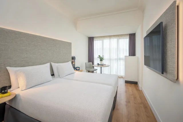 Innside, Twin Beds, Accessible، Hotel San Sebastian Orly, Affiliated by Melia 2/7