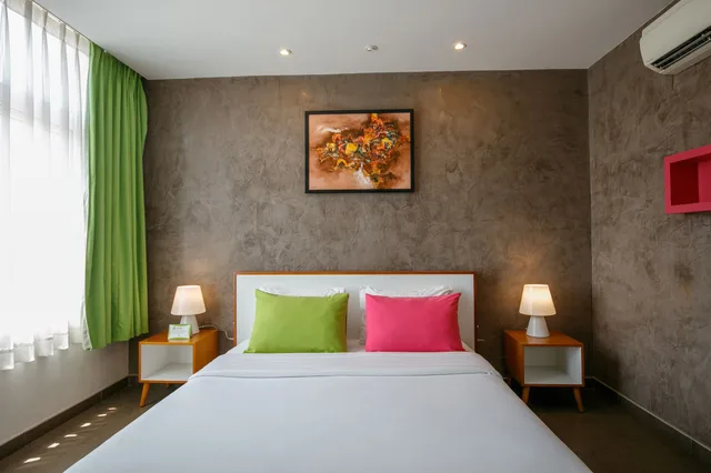 غرفة ديلوكس بسرير كوين بإطلالة على المدينة، G8 Center Hotel Saigon 9/10