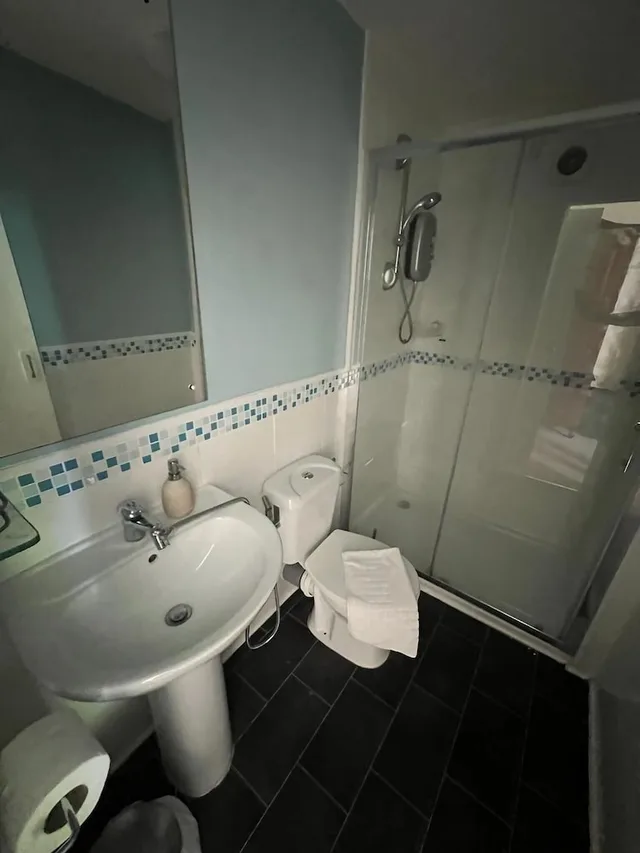 غرفة كومفورت بسرير مزدوج، Crofton House Hotel 5/7
