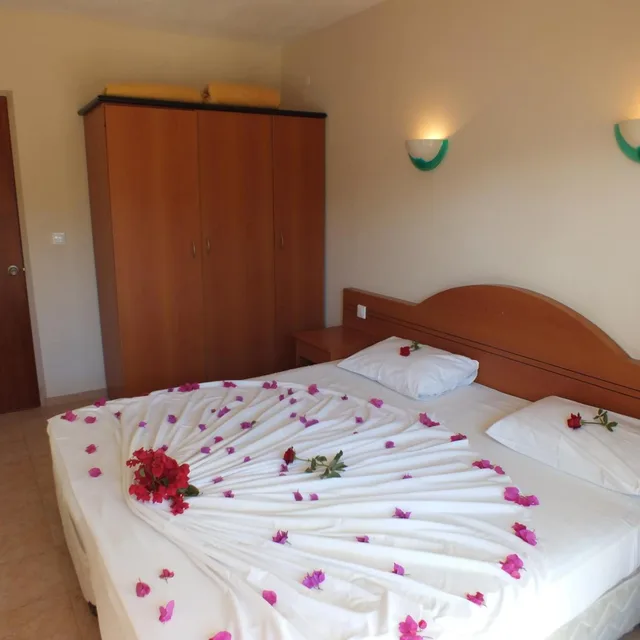 جناح اقتصادي، Tuntas Family Suites Kusadasi 1/8