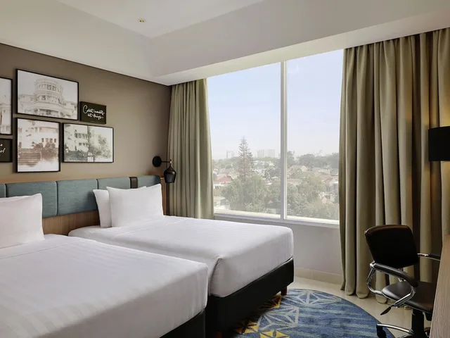 غرفة سوبيريور بسريرين منفصلين، Mercure Bandung Nexa Supratman 3/9