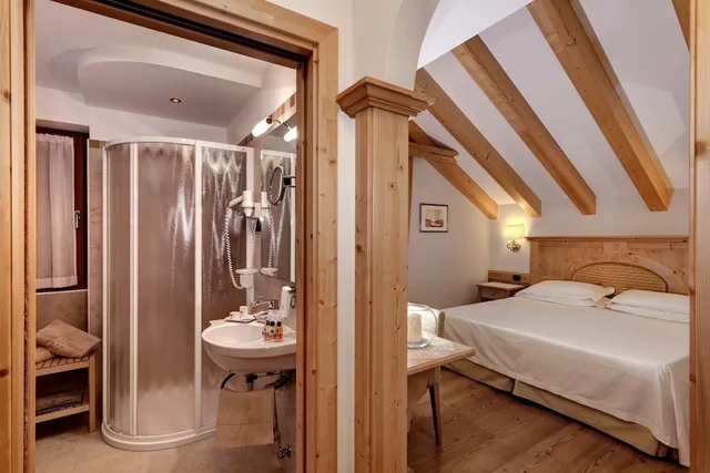 غرفة كلاسيكية مفردة بسرير فردي، Hotel Diana 3/4