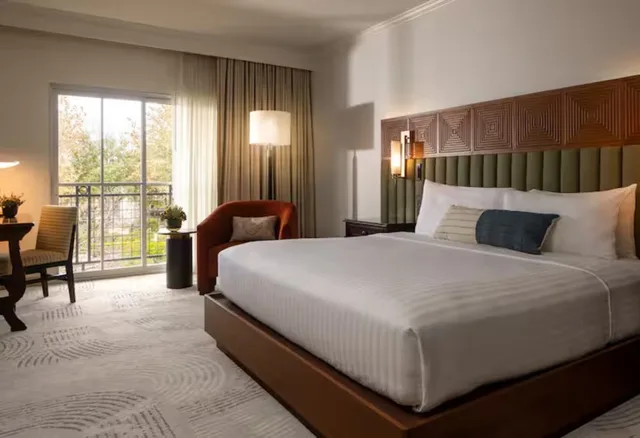 1 Bedroom, Cantera, Suite, King Bed, Patio, Signia by Hilton La Cantera Resort & Spa 1/3