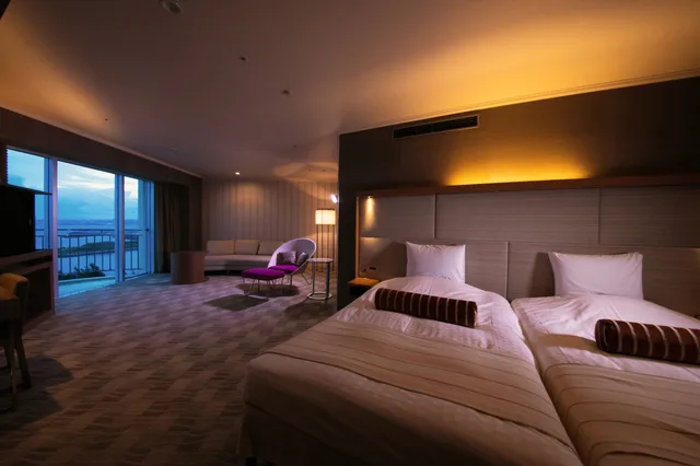 غرفة ركنية بسريرين منفصلين، Laguna Garden Hotel 1/3