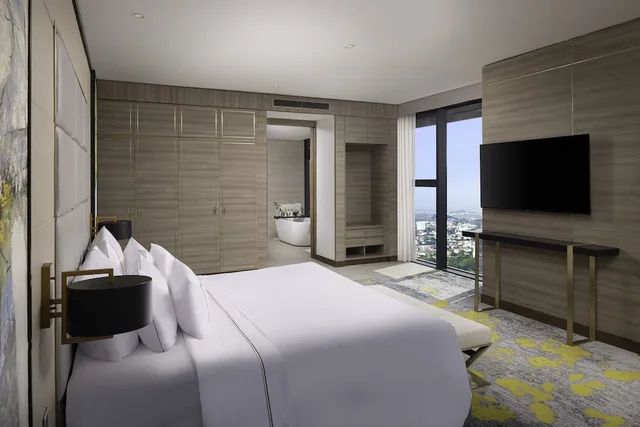 The Level, Suite, King Bed، Melia Vinpearl Thanh Hoa 2/3