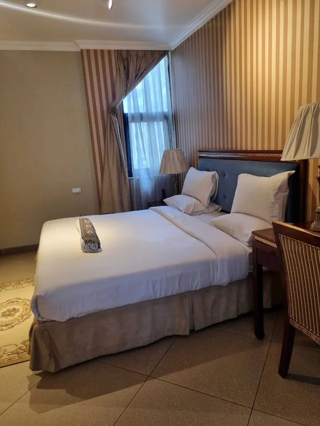 شقة بسرير كينج، The Residence Suite Hotel 1/2