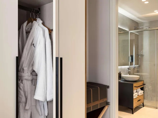 غرفة سوبيريور مزدوجة، Mercure Tirana 4/4