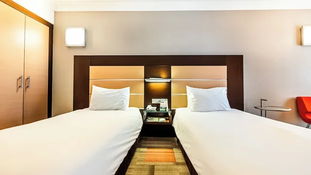 Standard, Twin Beds, Lamartine 5/7