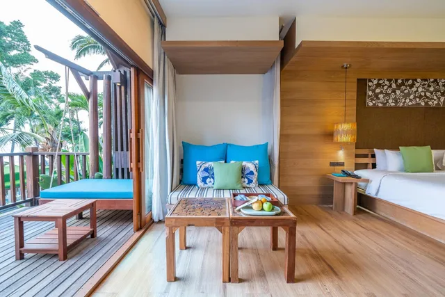 غرفة بريميير بسرير كينج بإطلالة على البحر، Ao Prao Resort 3/5