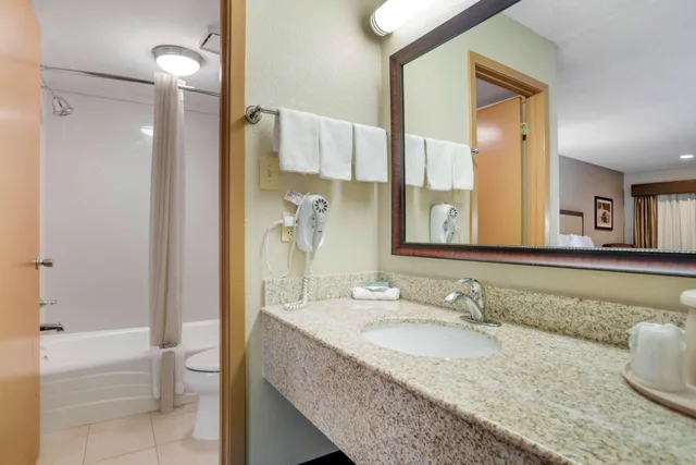 غرفة بسريرين كوين للمدخنين، Best Western Vicksburg 7/8