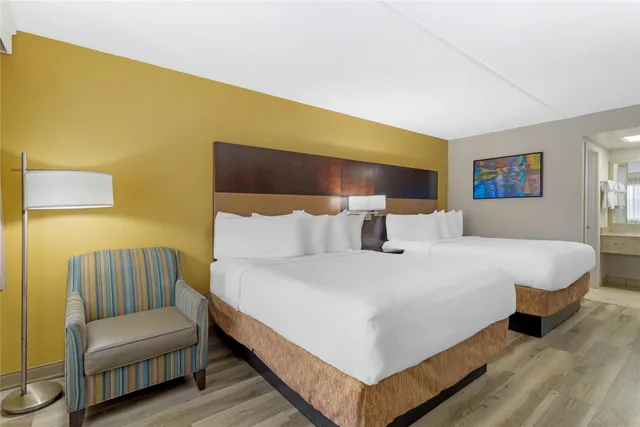 Room, 2 Queen Beds, Best Western Inn of Palatka 5/7