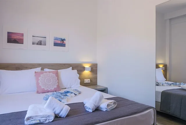 غرفة قياسية بسرير كوين، Hotel Vozina 1/9