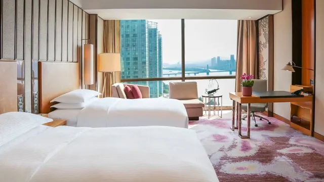 غرفة كلاسيكية بسريرين منفصلين بإطلالة على النهر، Intercontinental Changsha 2/6