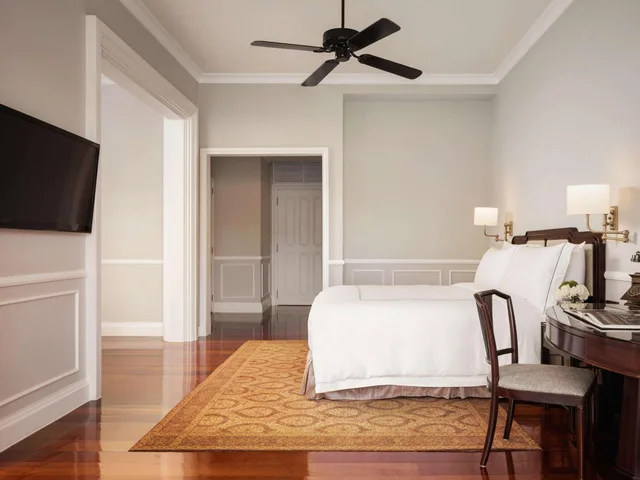Colonial, Suite, King Bed, Garden View، Raffles Grand Hotel D Angkor Hotel 6/10