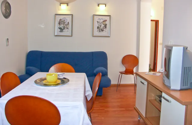 شقة، Villa Midea 7/10