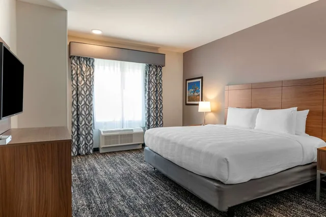 Room, King Bed, Best Western Plus Coachella Valley Inn & Suites 1/2