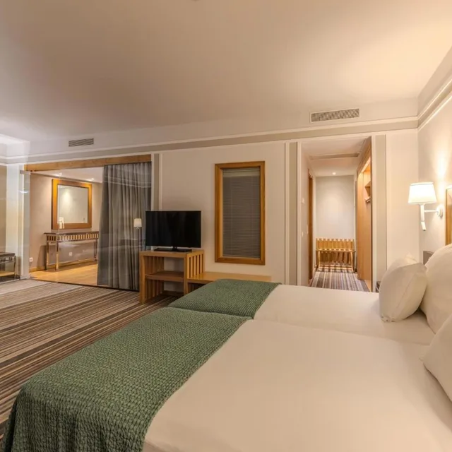 Family, Quadruple, Pestana Carlton Madeira 6/9