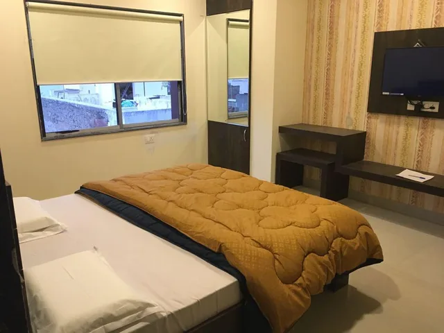 غرفة ديلوكس، Hotel Shree Pratham Milan 1/1